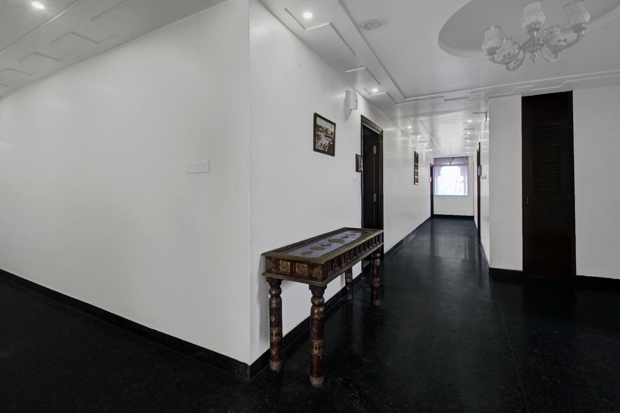ג'איפור Townhouse Oak Hotel Heritage Heights מראה חיצוני תמונה