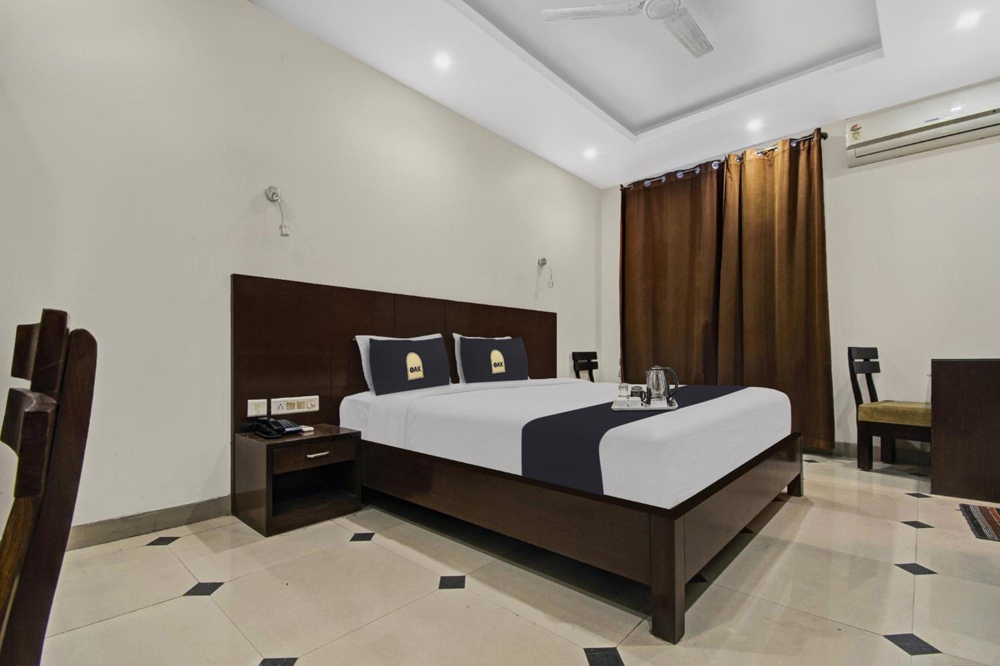 ג'איפור Townhouse Oak Hotel Heritage Heights מראה חיצוני תמונה