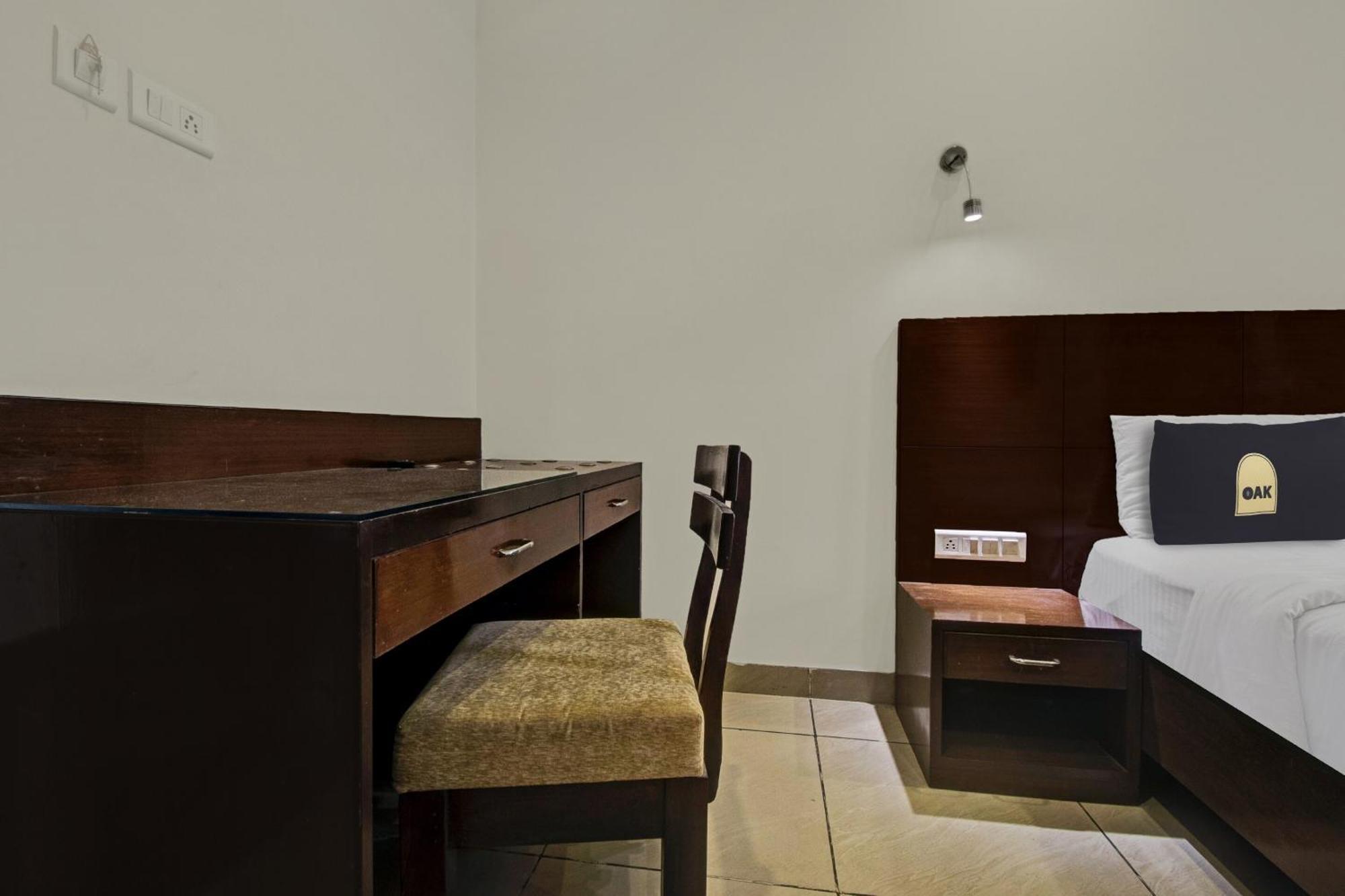 ג'איפור Townhouse Oak Hotel Heritage Heights מראה חיצוני תמונה