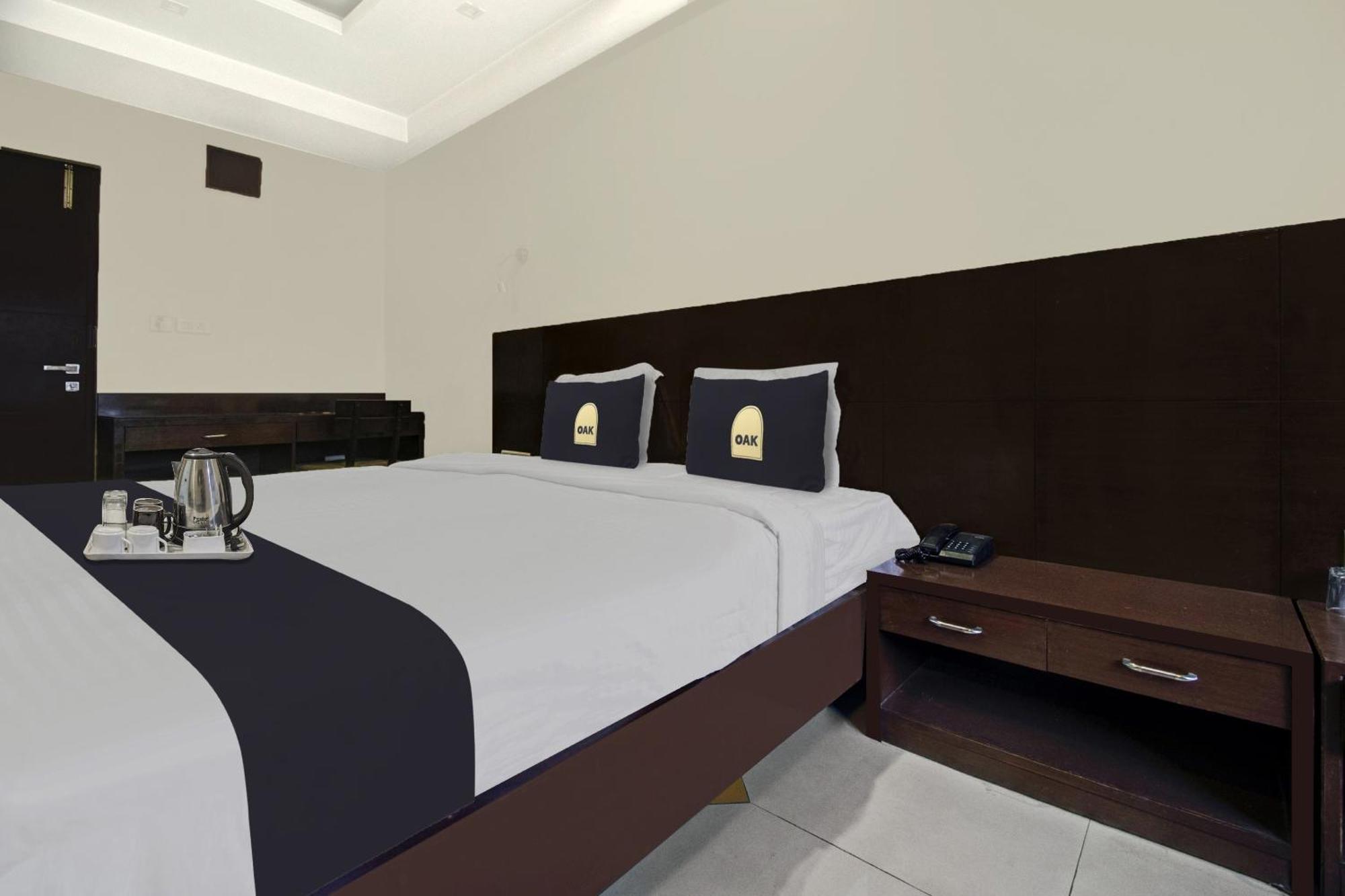 ג'איפור Townhouse Oak Hotel Heritage Heights מראה חיצוני תמונה